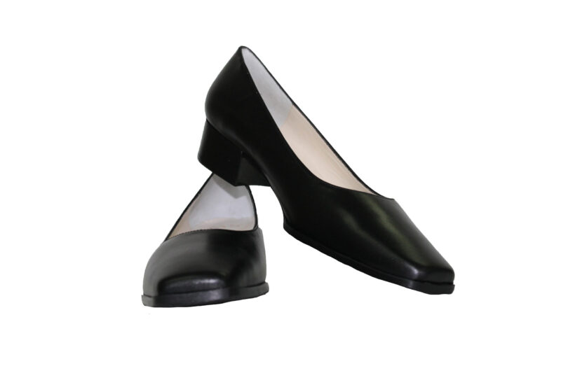Women's Black Leather Uniform Shoe Mid Heel