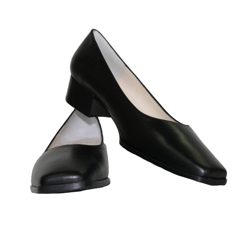 Women's Black Leather Uniform Shoe Mid Heel